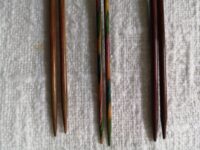Stricknadeln aus Holz, Veilchenholz, Birkenholz lackiert, Ebenholz